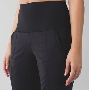 Lululemon In Flux Crop Black